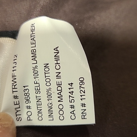 Women's Brown Leather Jacket - Picture 8 of 8